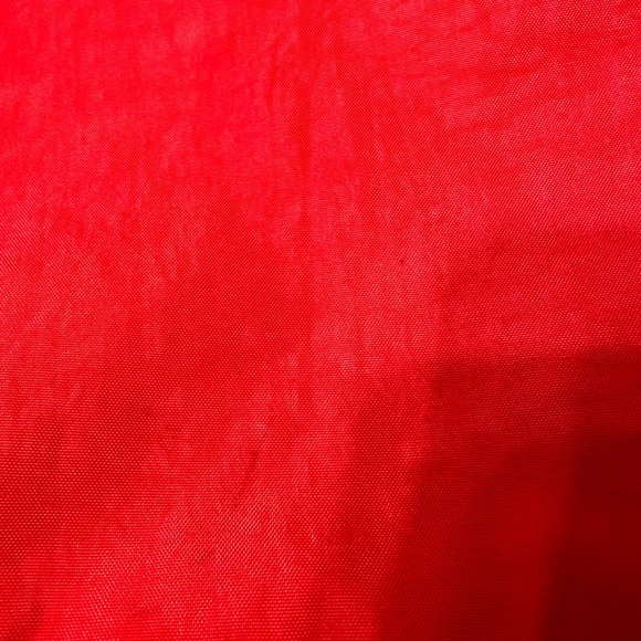 Baggu nylon shoulder bag in candy apple - Picture 3 of 4